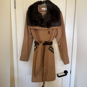 VIA SPIGA Camel Brown Wool Trench Coat Jacket Faux Fur Collar Brand New